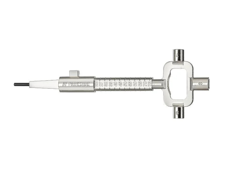 Llave de montaje universal para fontanería / Llave universal de obra